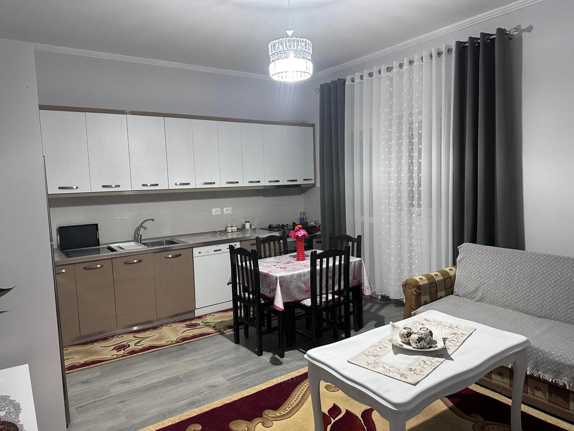 Erdi'S Home Berat Bagian luar foto